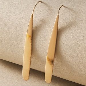 Long Drop Gold colored earrings